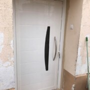 Puerta de Seguridad instalada Puerta de Seguridad instalada - Trabajos realizados por Montajes YCastilla